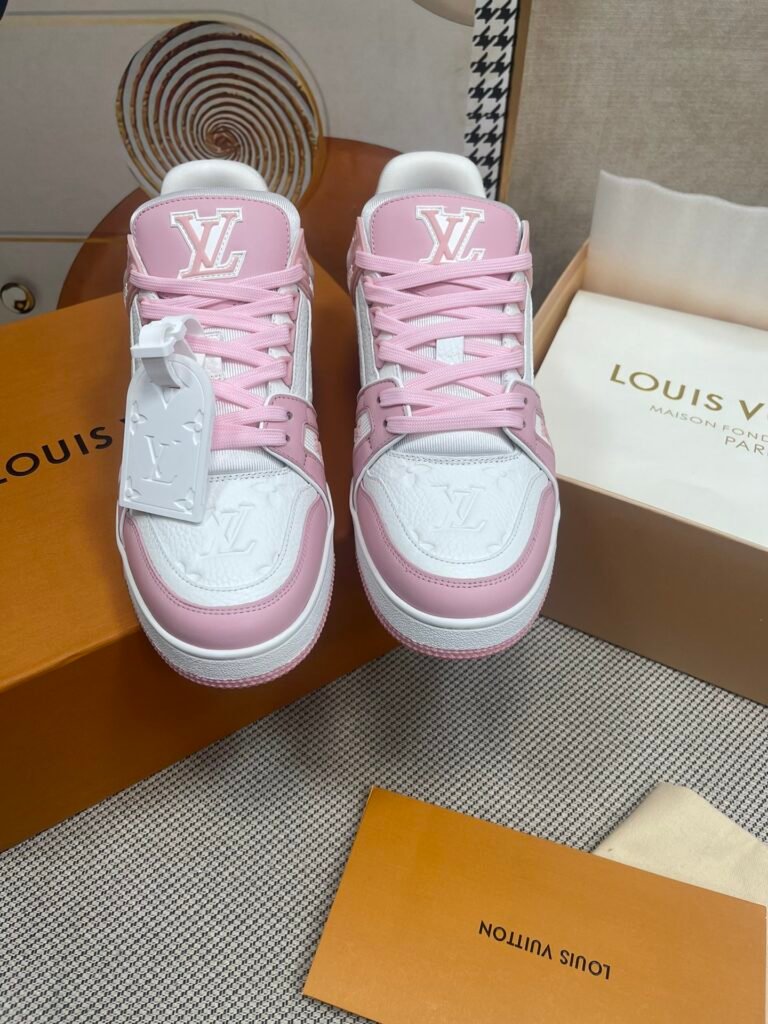 Louis Vuitton Unisex Basketball Sneakers detail 4