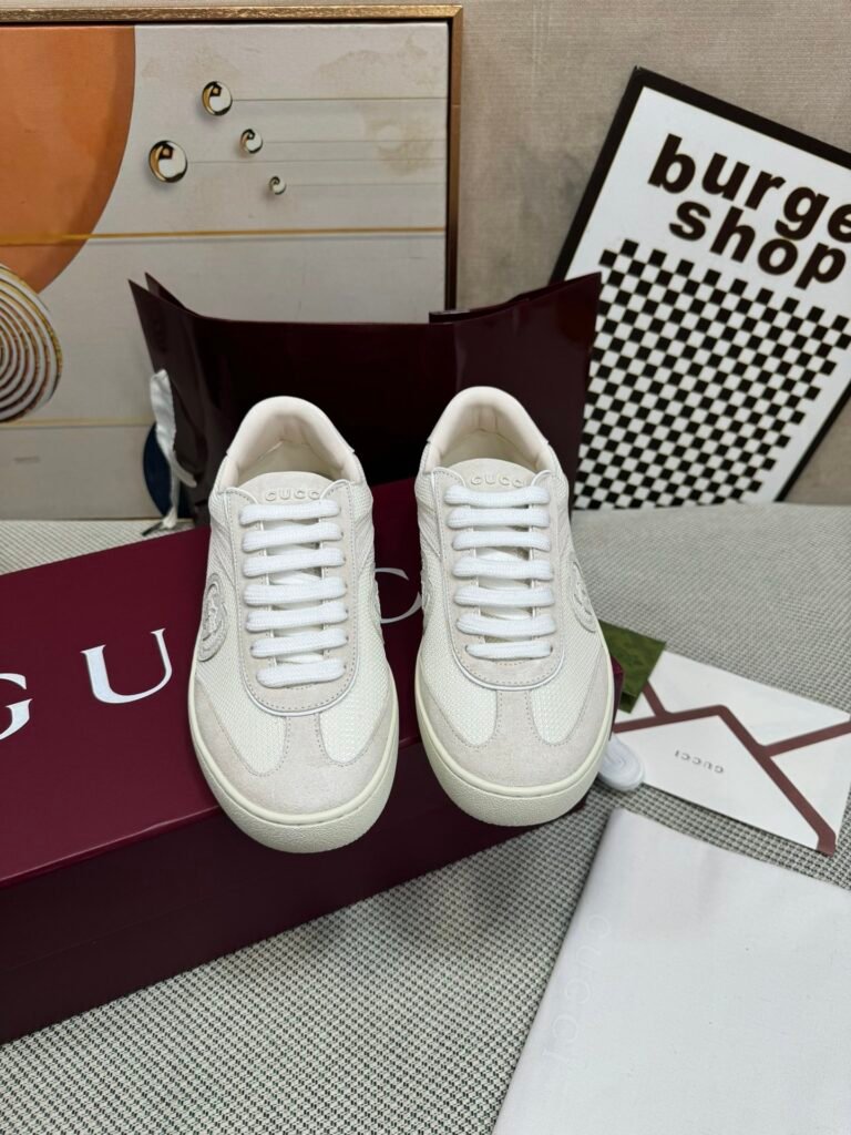 Gucci Unisex Low-Top Sneakers detail image 4