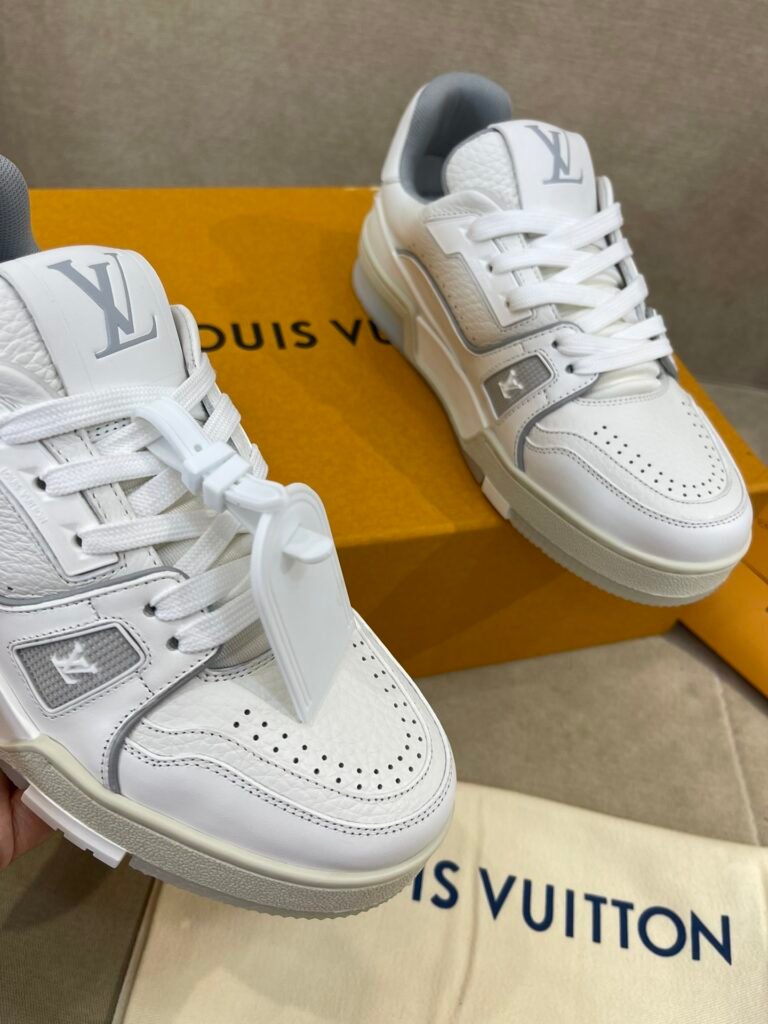 Louis Vuitton Men's Basketball Sneakers detail image 4
