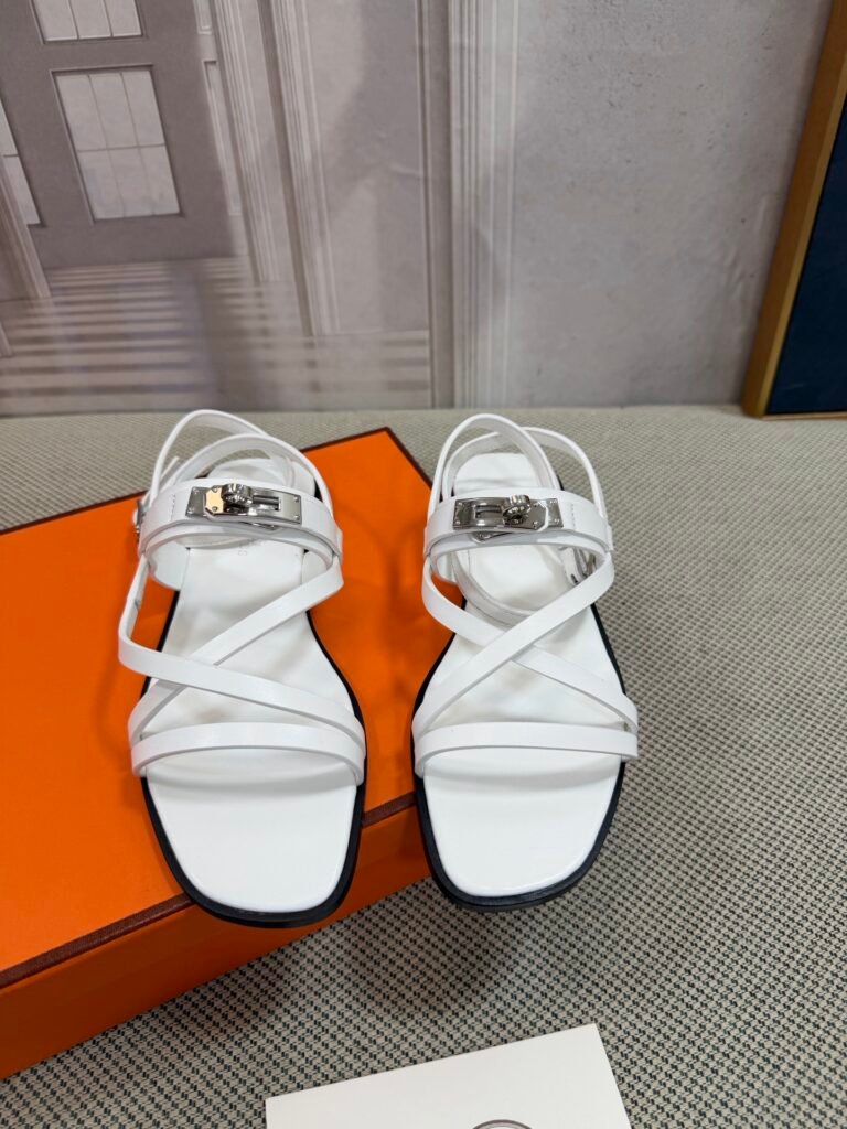 Hermès Unisex Slides detail 4