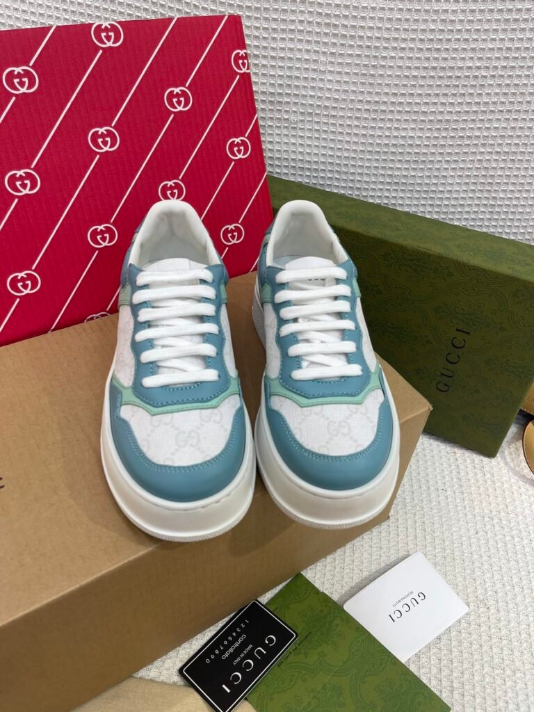 Gucci Unisex Chunky Sneakers detail 4