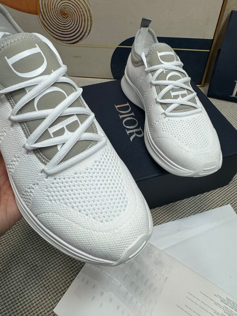 Dior Unisex Chunky Sneakers detail image 4