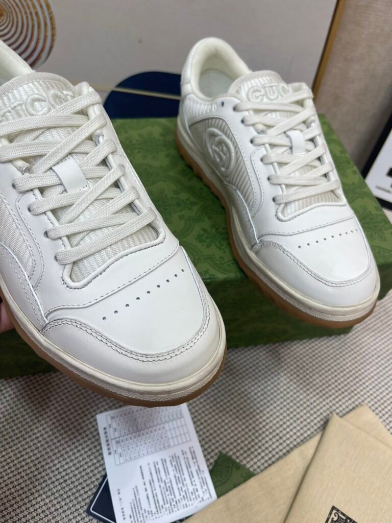 Gucci Unisex Distressed Sneakers detail image 4
