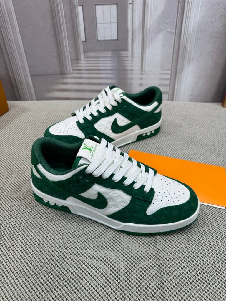 Louis Vuitton Unisex Athletic Sneakers detail 4