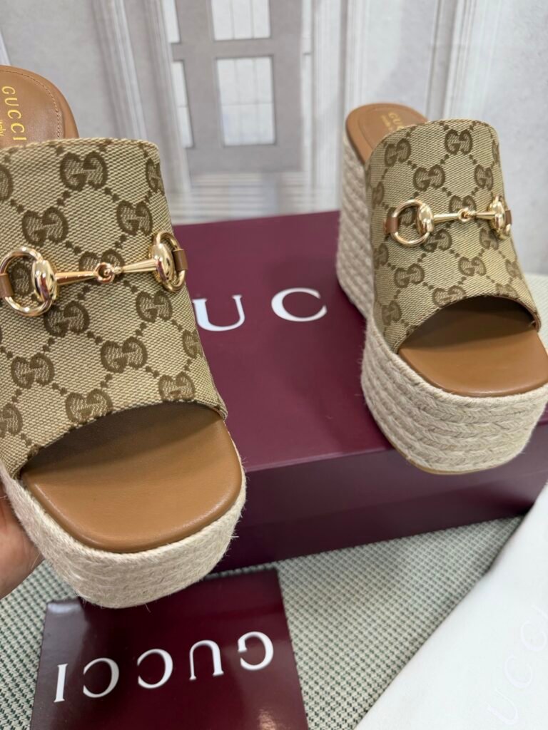 Gucci Unisex Platform Sneakers detail 4