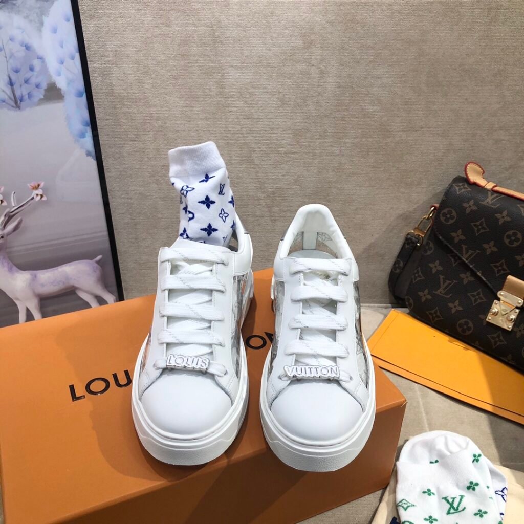 Louis Vuitton Women's Athletic Sneakers detail 4