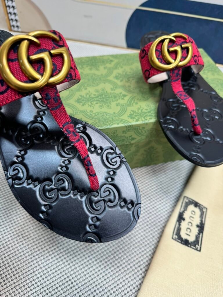 Gucci Unisex Slides detail 4