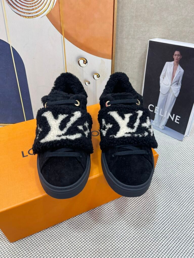 Louis Vuitton Women's Platform Sneakers detail 4
