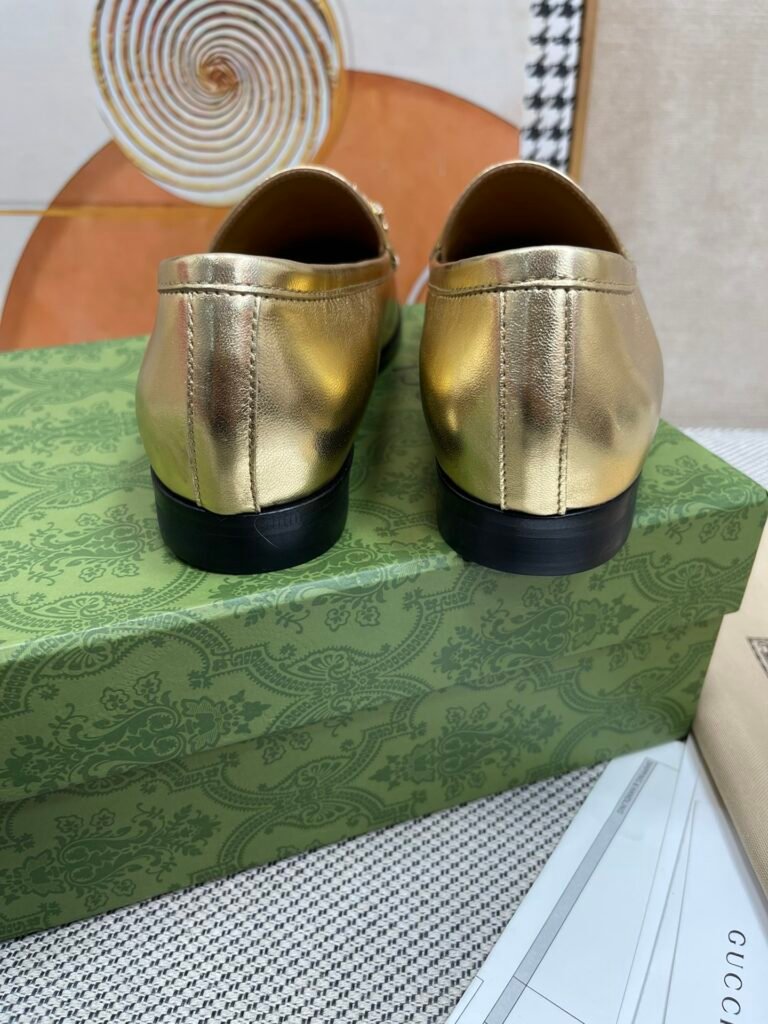 Gucci Unisex Loafers detail 4