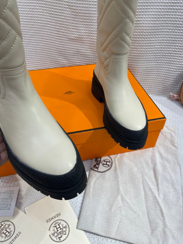 Hermès Unisex Boots detail 4