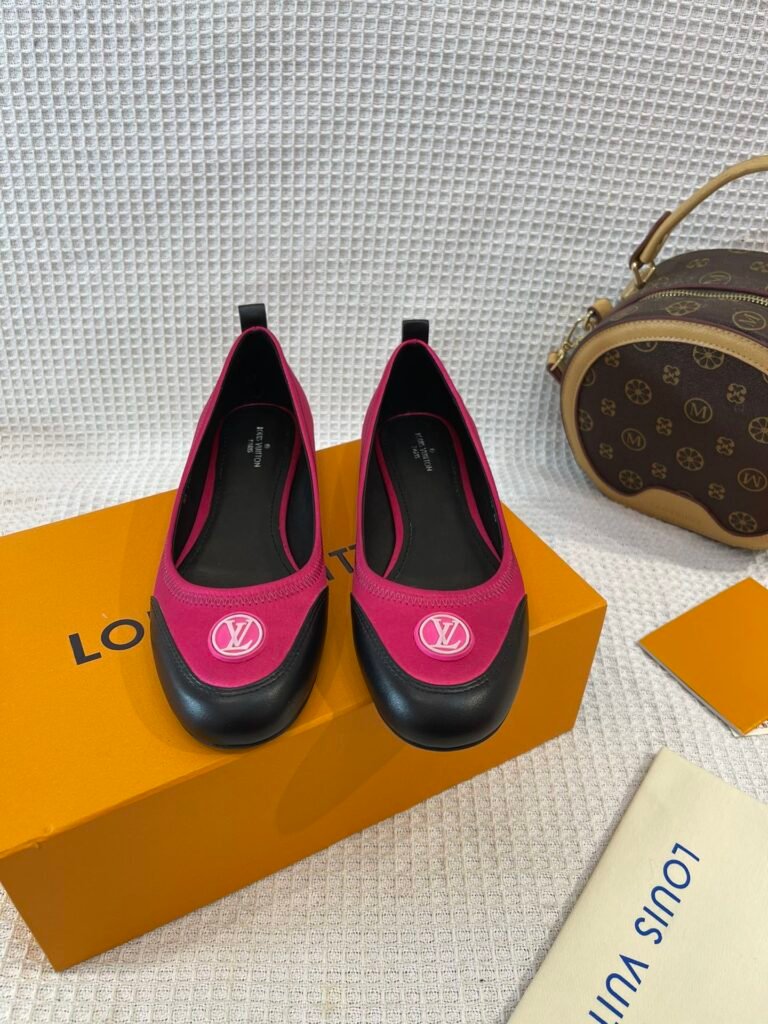 Louis Vuitton Women's Driving Loafers detail image 4