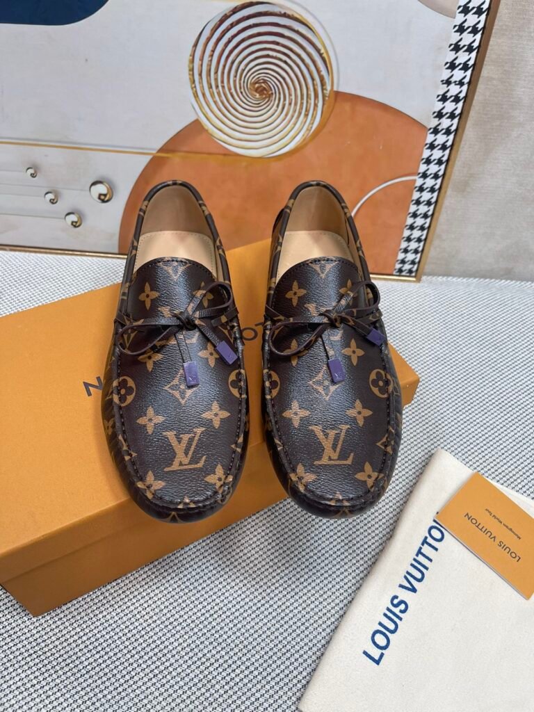 Louis Vuitton Unisex Driving Loafers detail 4