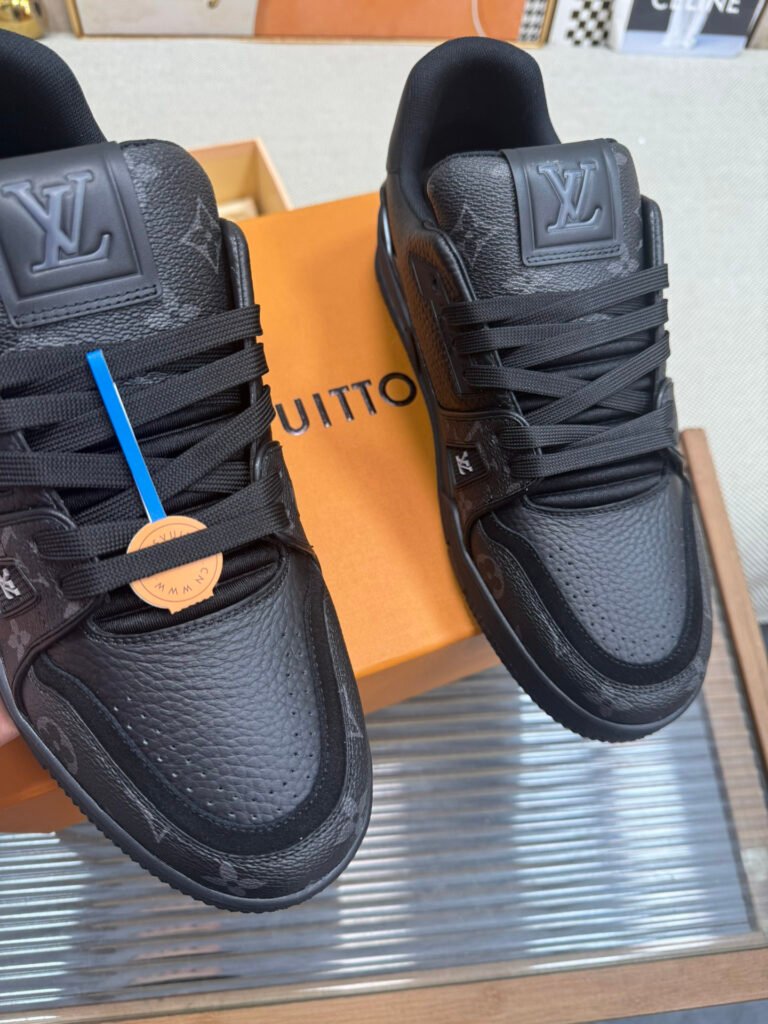 Louis Vuitton Men's Basketball Sneakers detail image 4