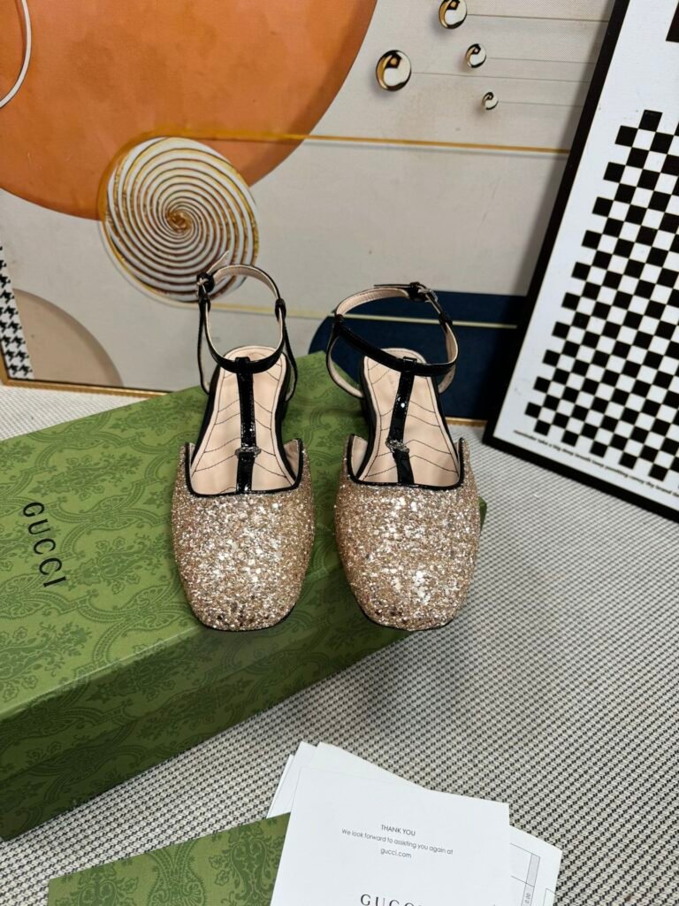 Gucci Unisex Slides detail 4