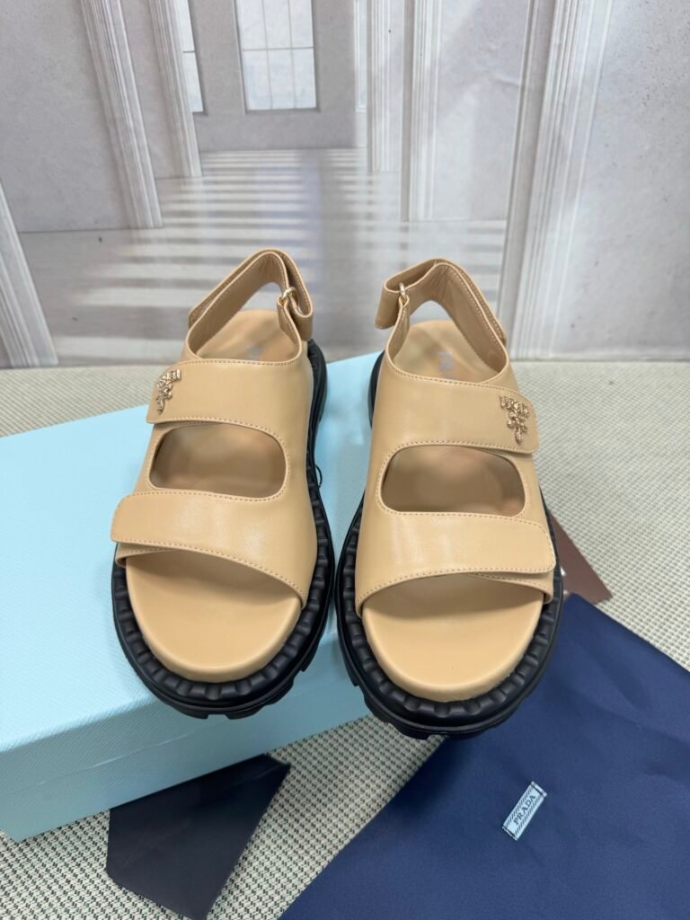 Prada Unisex Sandals detail image 4