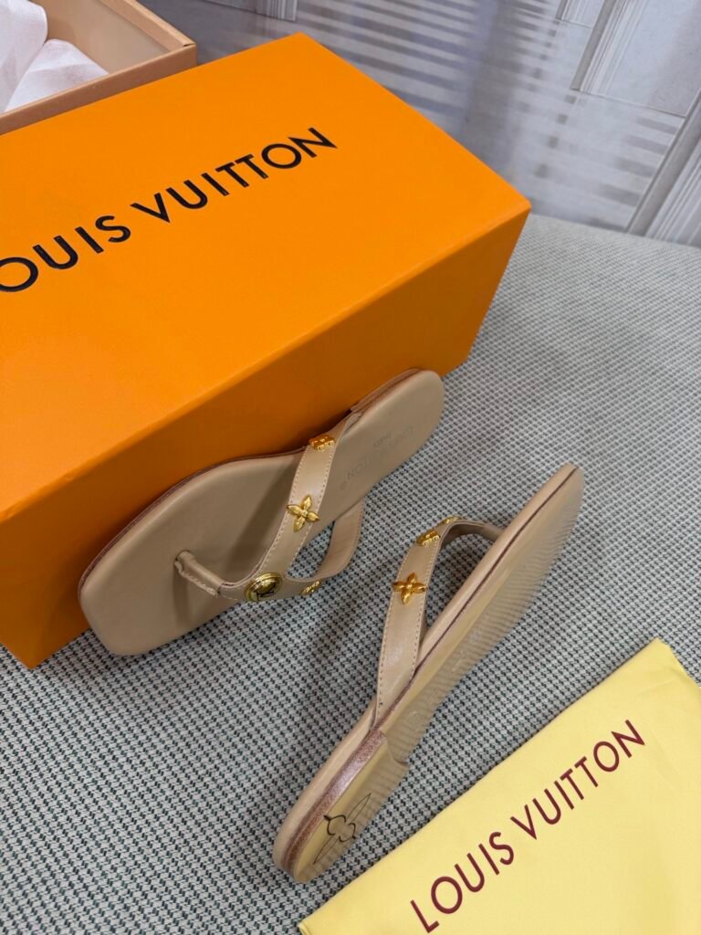 Louis Vuitton Women's Slides detail image 4