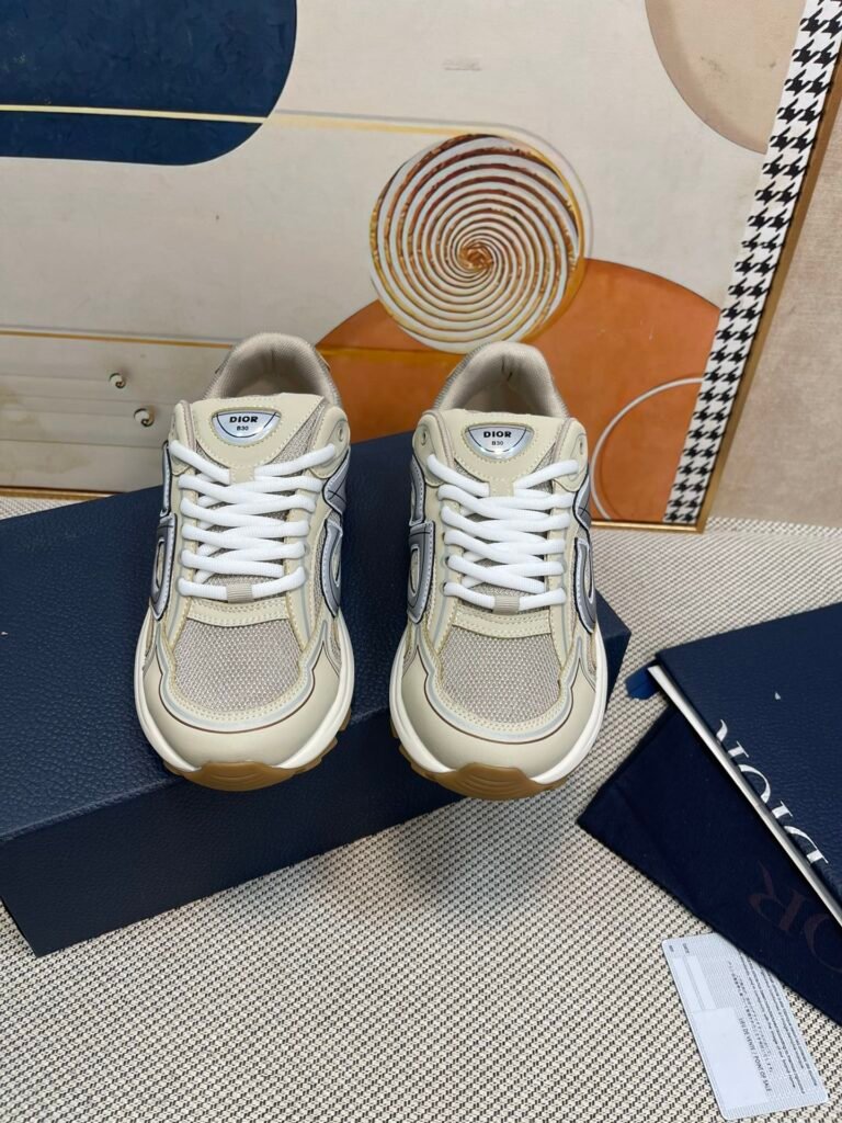 Dior Unisex Chunky Sneakers detail 4