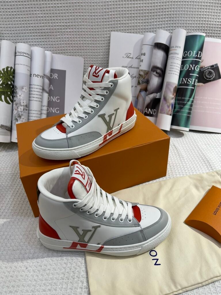 Louis Vuitton Unisex High-Top Sneakers detail 4