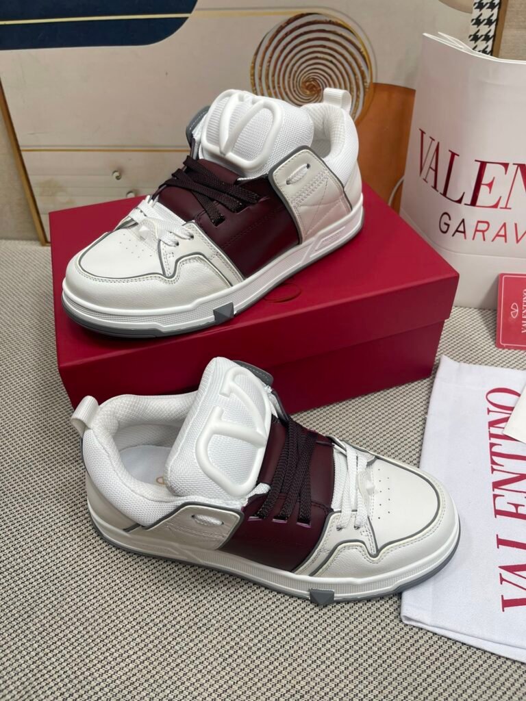Valentino Garavani Unisex Chunky Sneakers detail image 4