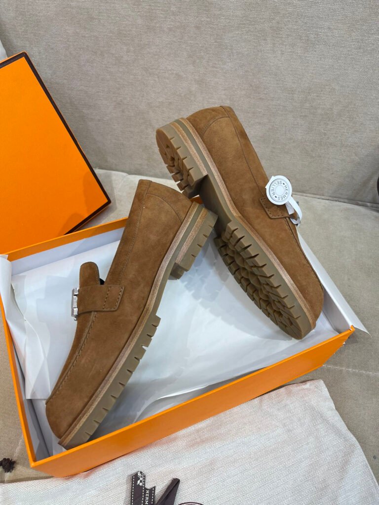 Hermès Unisex Loafers detail 5