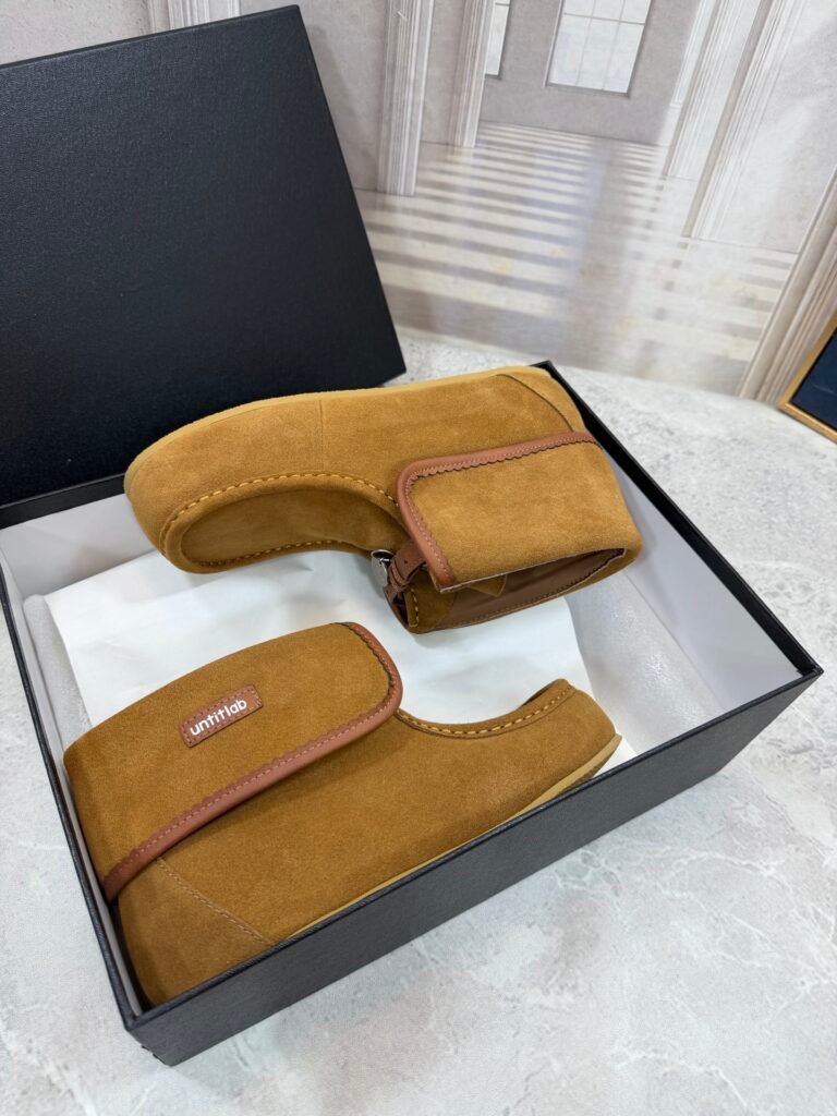 Loewe Unisex Boots detail 5