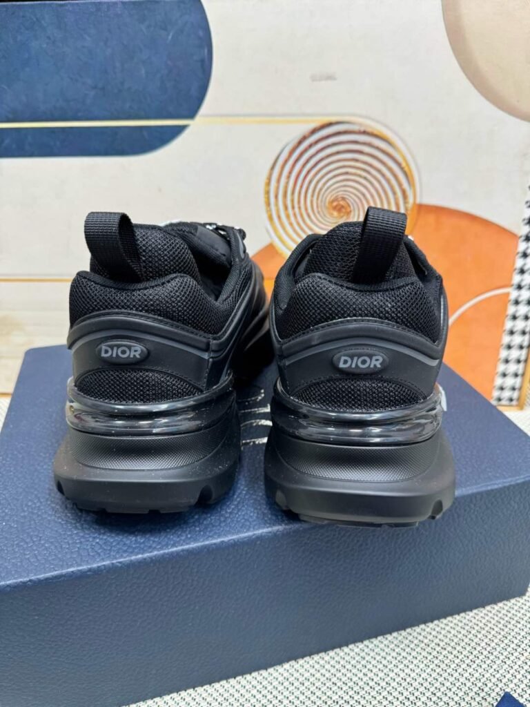 Dior Unisex Chunky Sneakers detail 5