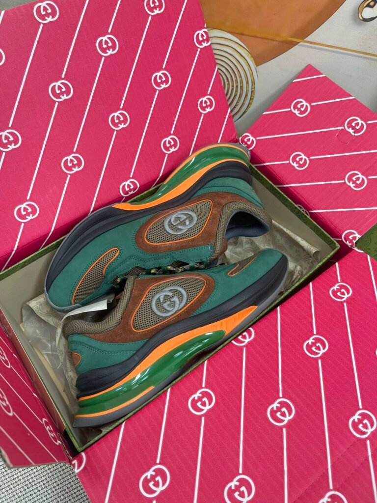 Gucci Unisex Chunky Sneakers detail 5