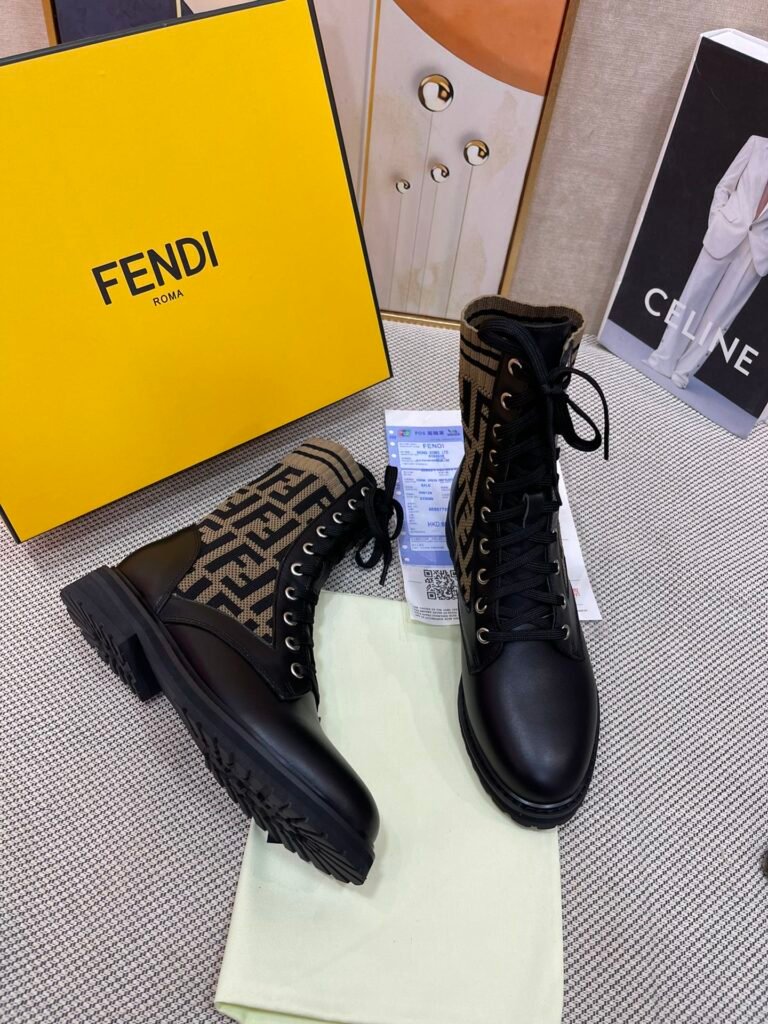 Fendi Unisex Boots detail image 5