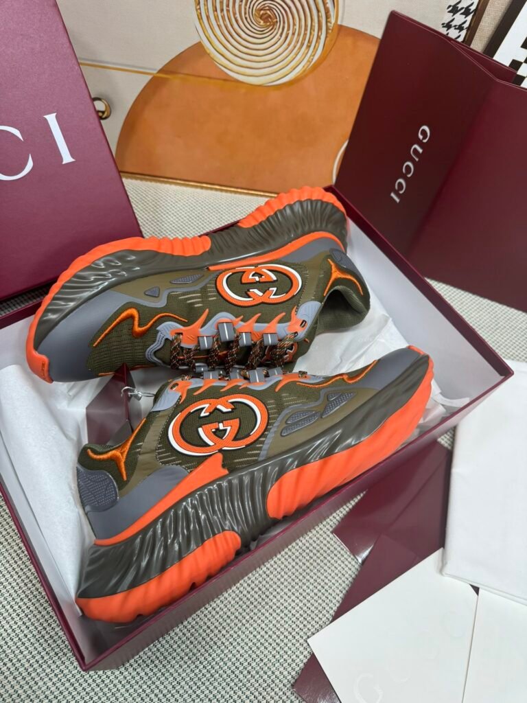 Gucci Unisex Chunky Sneakers detail 5