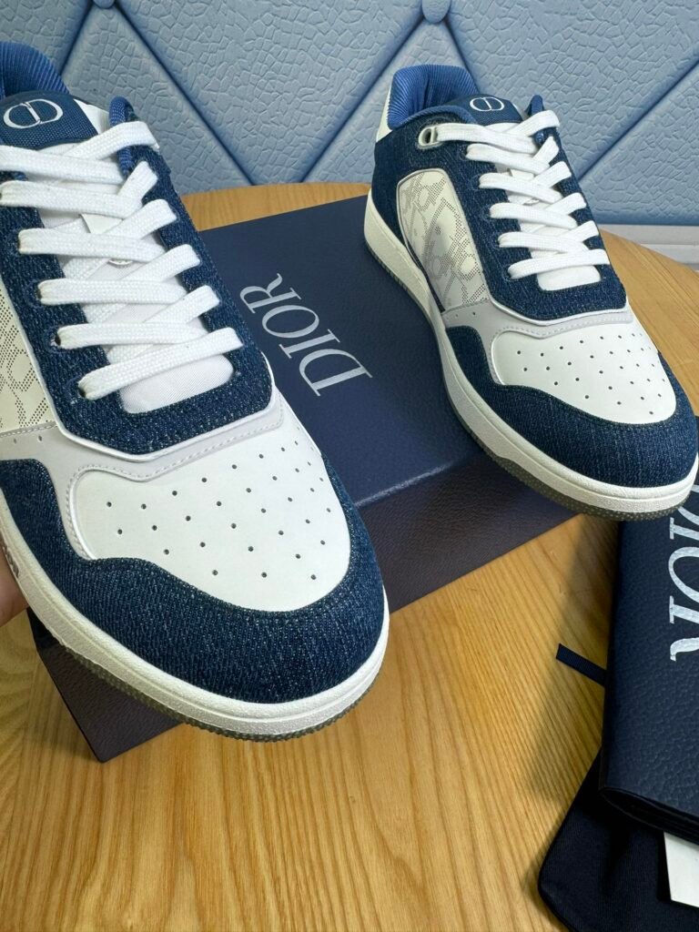 Dior Unisex Chunky Sneakers detail 5
