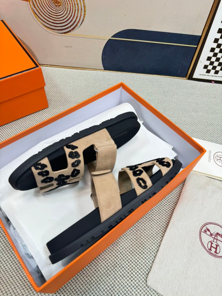 Hermès Unisex Slides detail 5