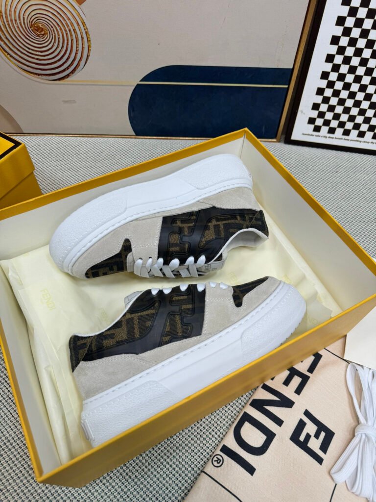 Fendi Unisex Athletic Sneakers detail image 5