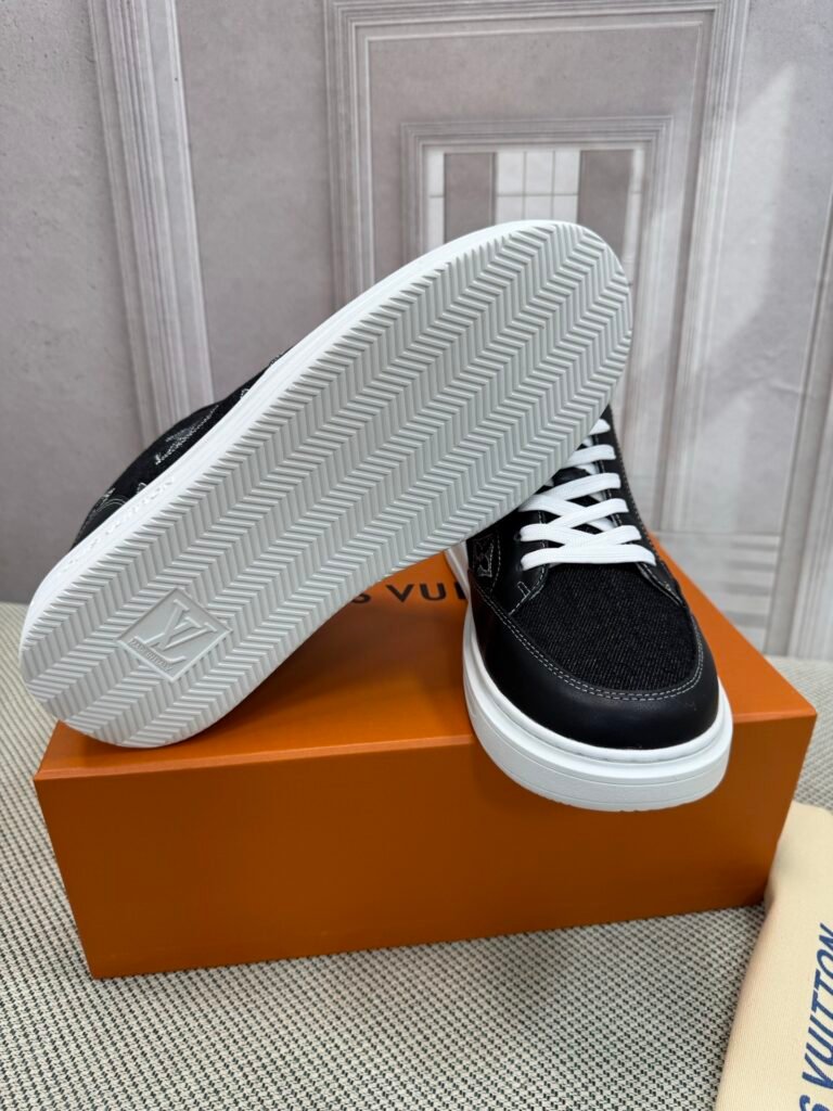 Louis Vuitton Men's Athletic Sneakers detail image 5