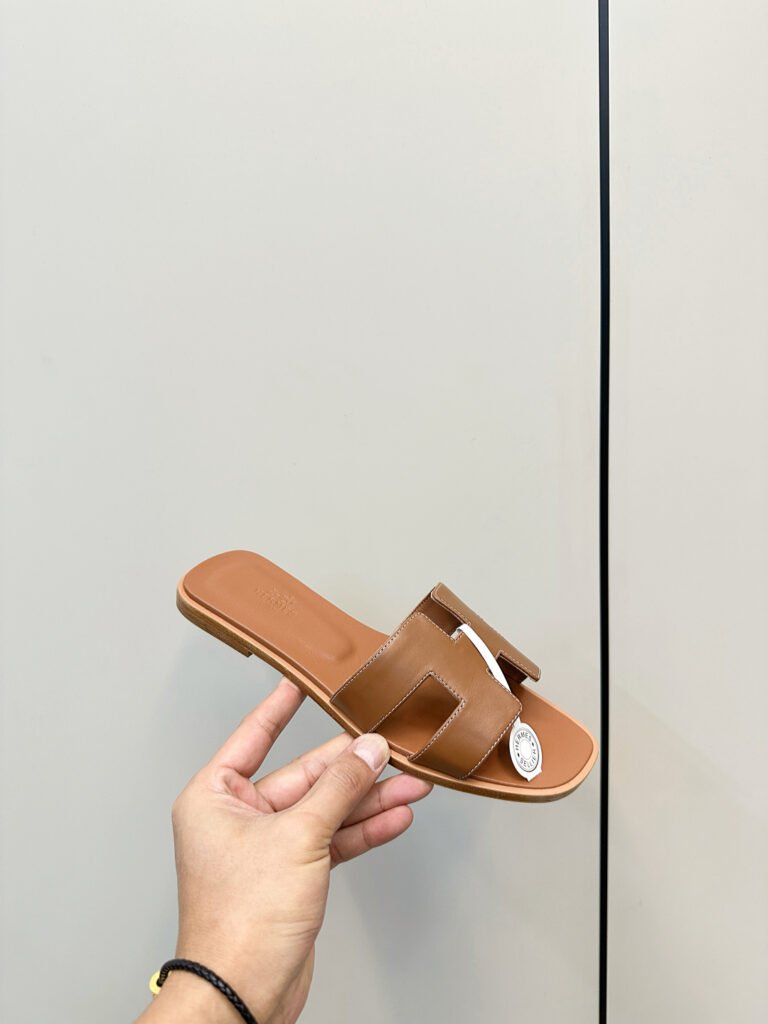 Hermès Unisex Slides detail 5