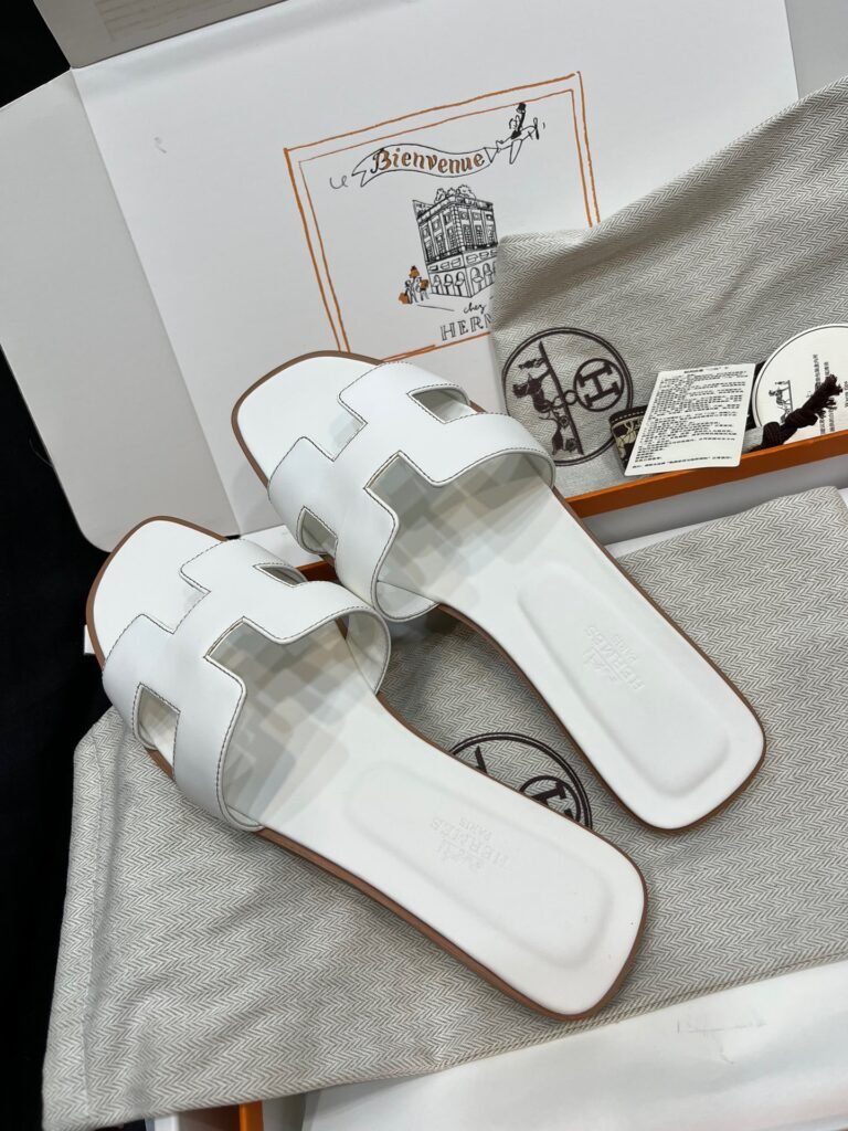 Hermès Unisex Slides detail 5