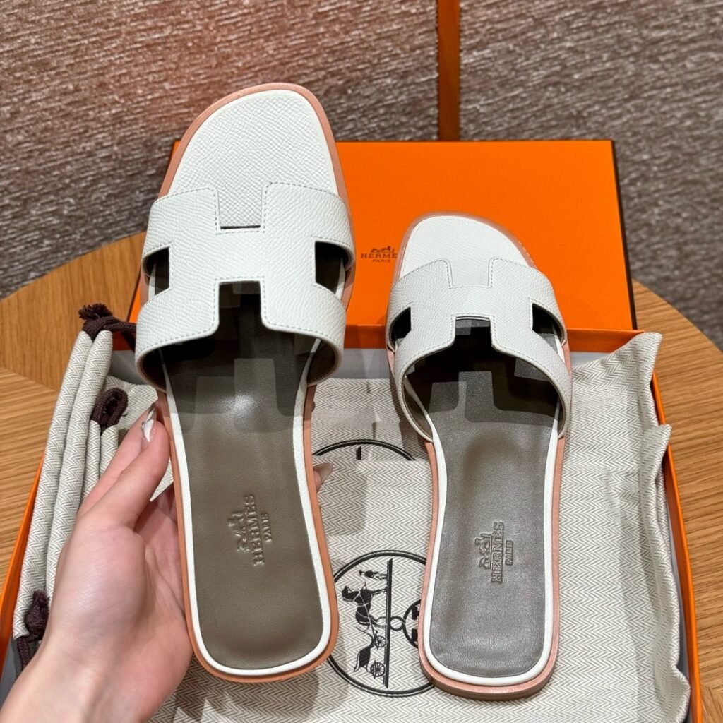 Hermès Unisex Slides detail 5