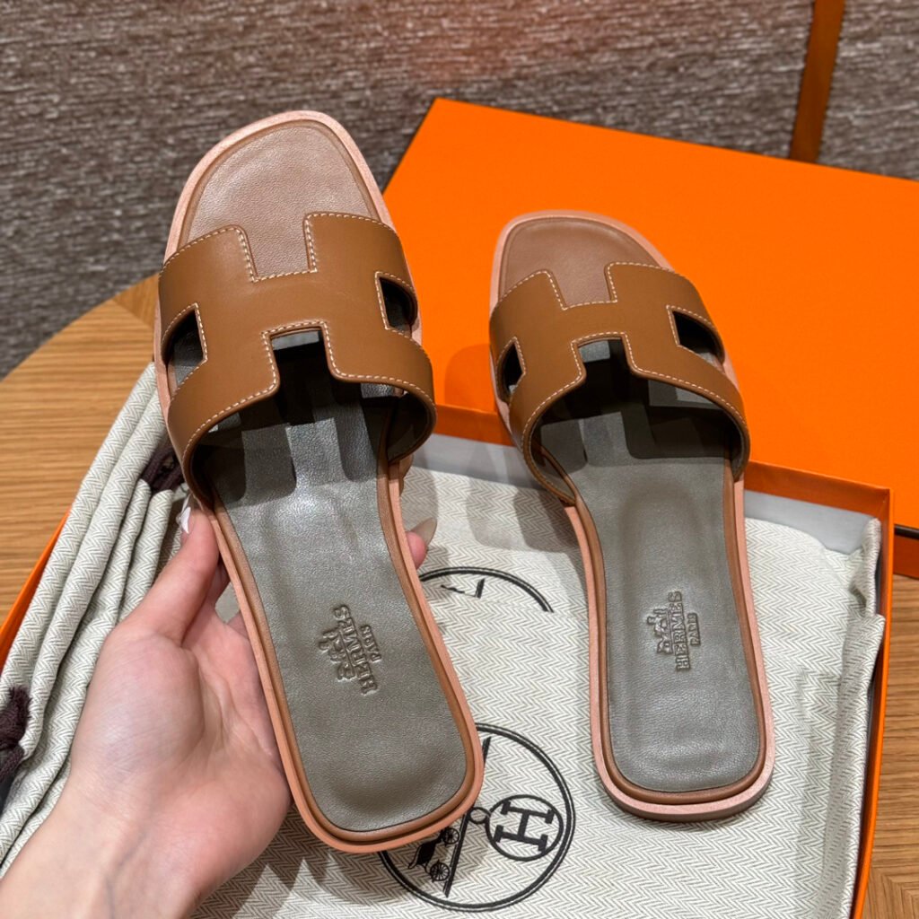 Hermès Unisex Slides detail 5