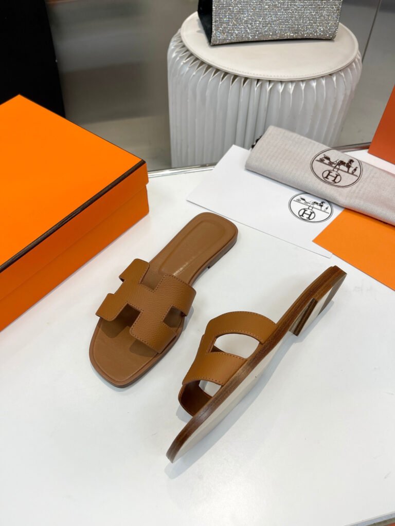 Hermès Unisex Slides detail 5