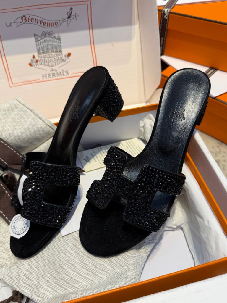 Hermès Women's High-Heel Pumps detail 5