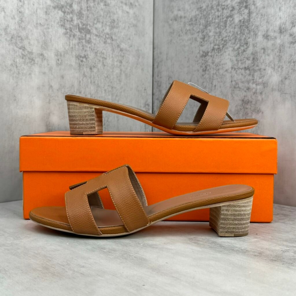 Hermès Unisex Slides detail 5