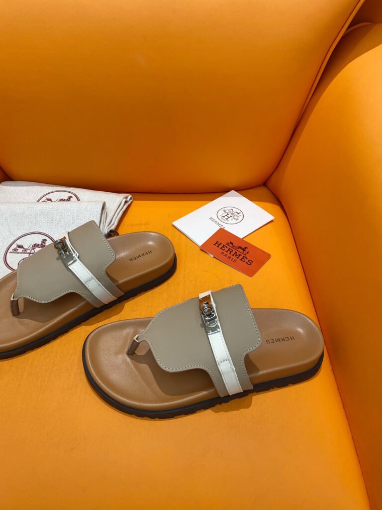 Hermès Unisex Slides detail 5