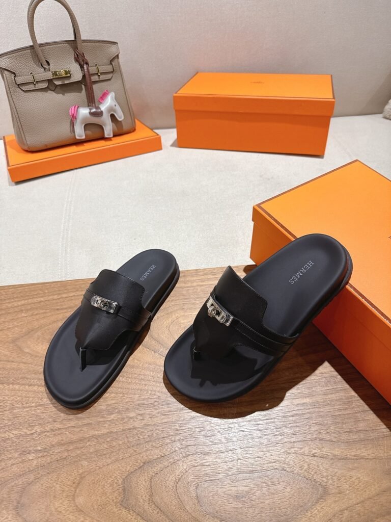 Hermès Unisex Slides detail 5