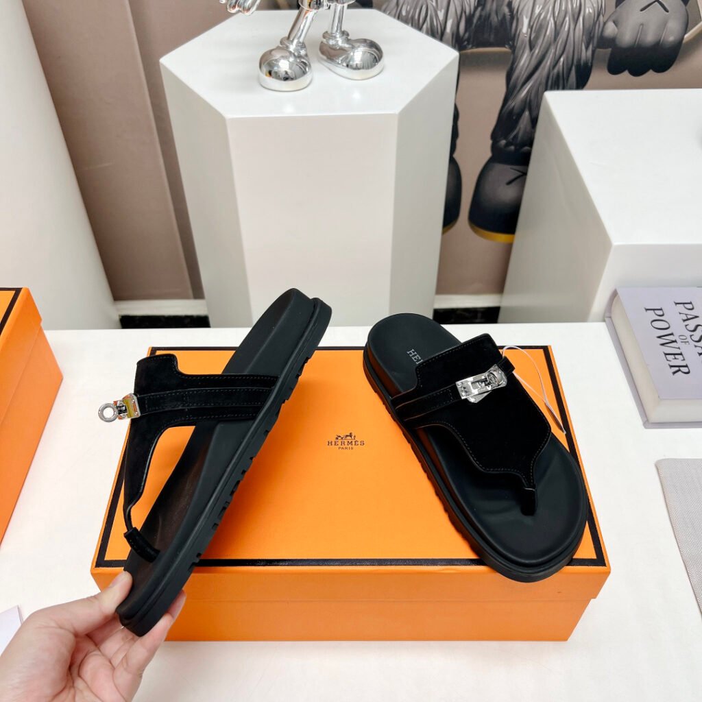 Hermès Unisex Slides detail 5