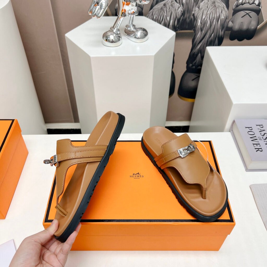 Hermès Unisex Slides detail 5