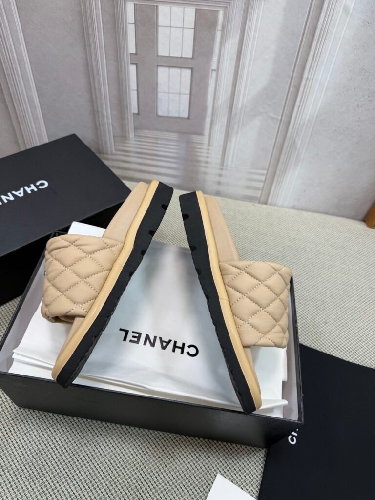 Chanel Women's Platform Sneakers detail image 5