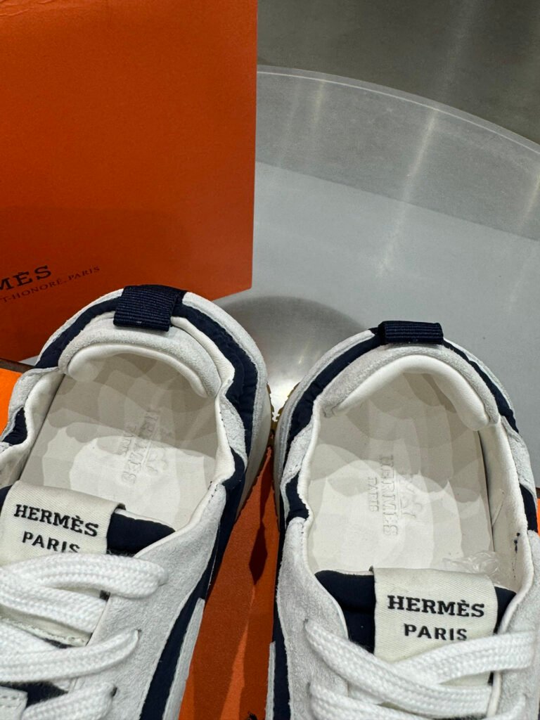 Hermès Unisex Sneakers detail 5