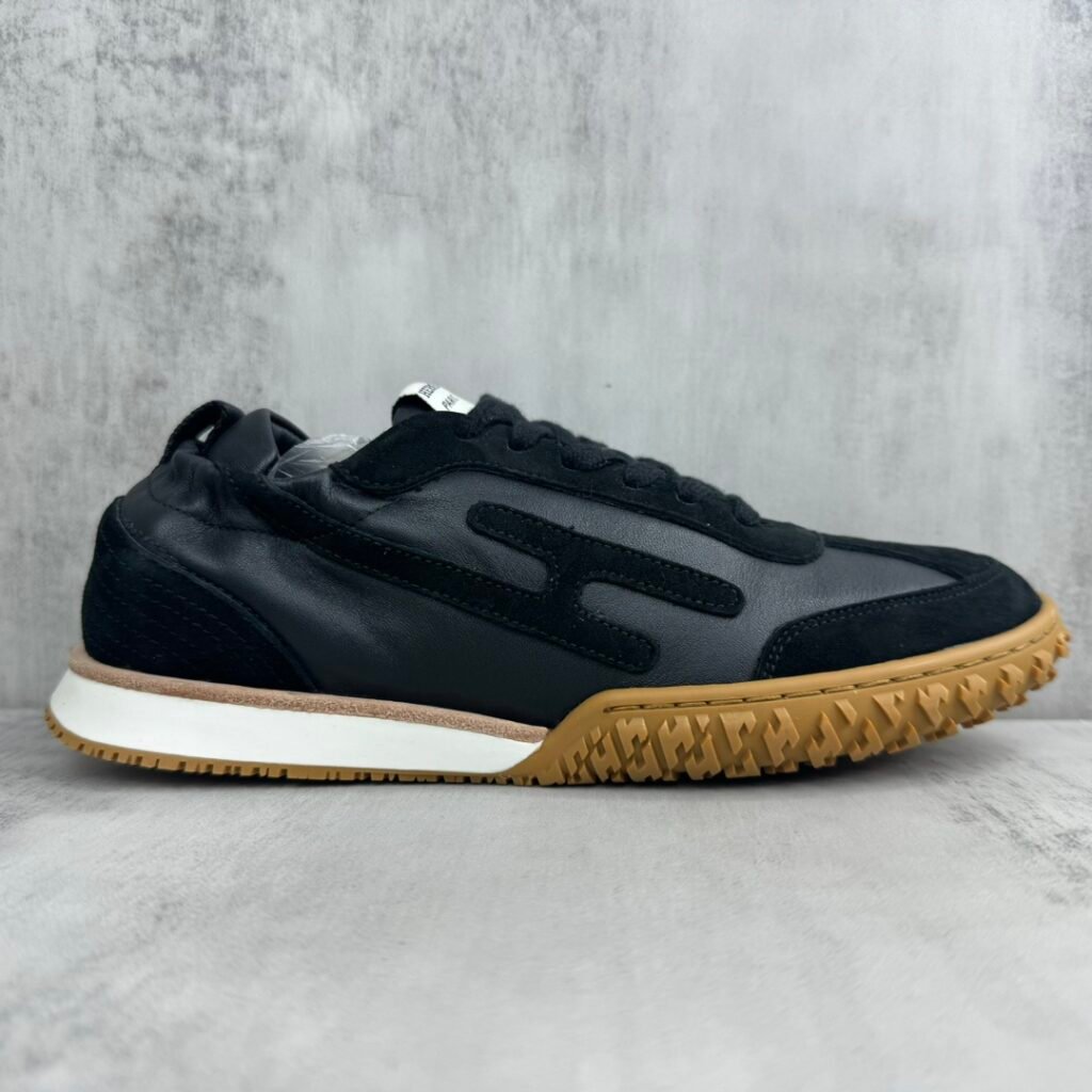 Hermès Unisex Athletic Sneakers detail 5
