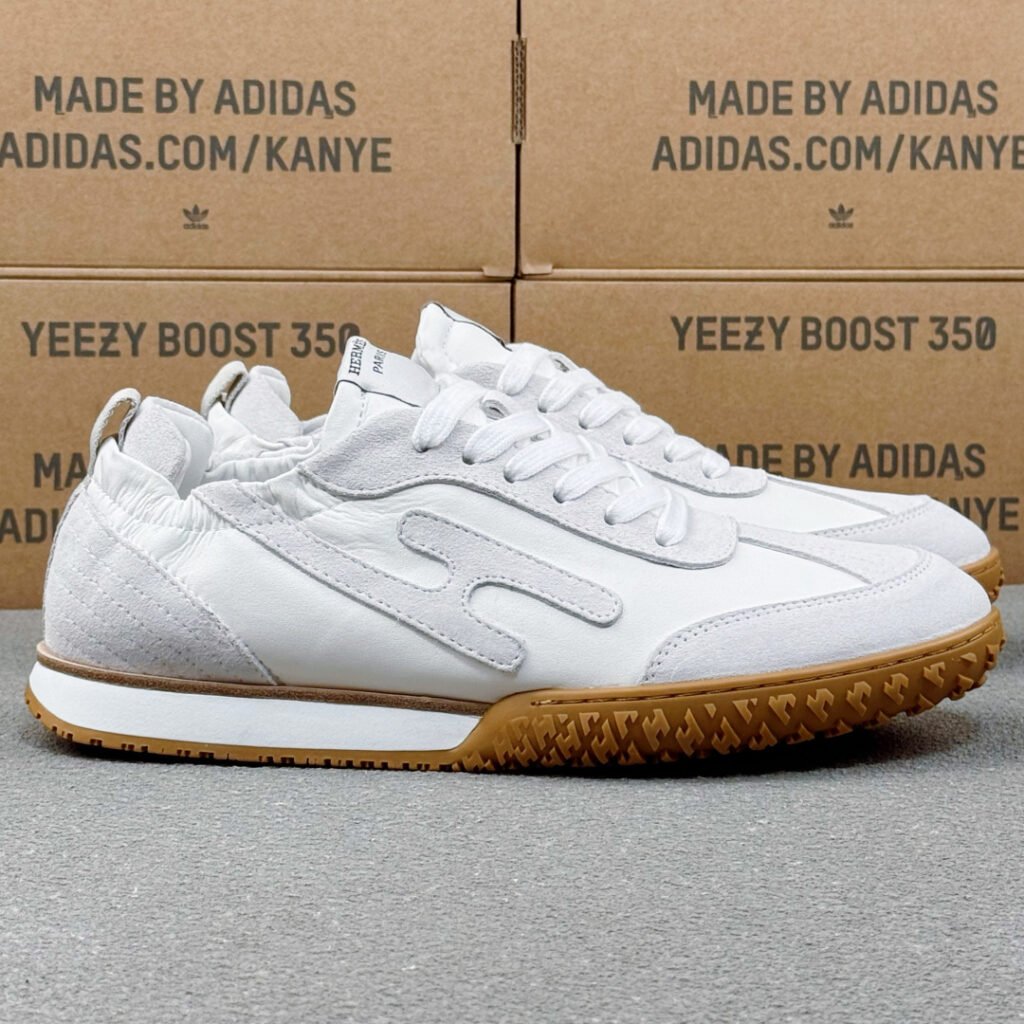 Hermès Unisex White Low-Top Sneakers detail 5