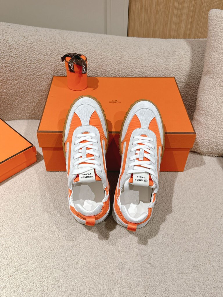 Hermès Unisex Athletic Sneakers detail image 5