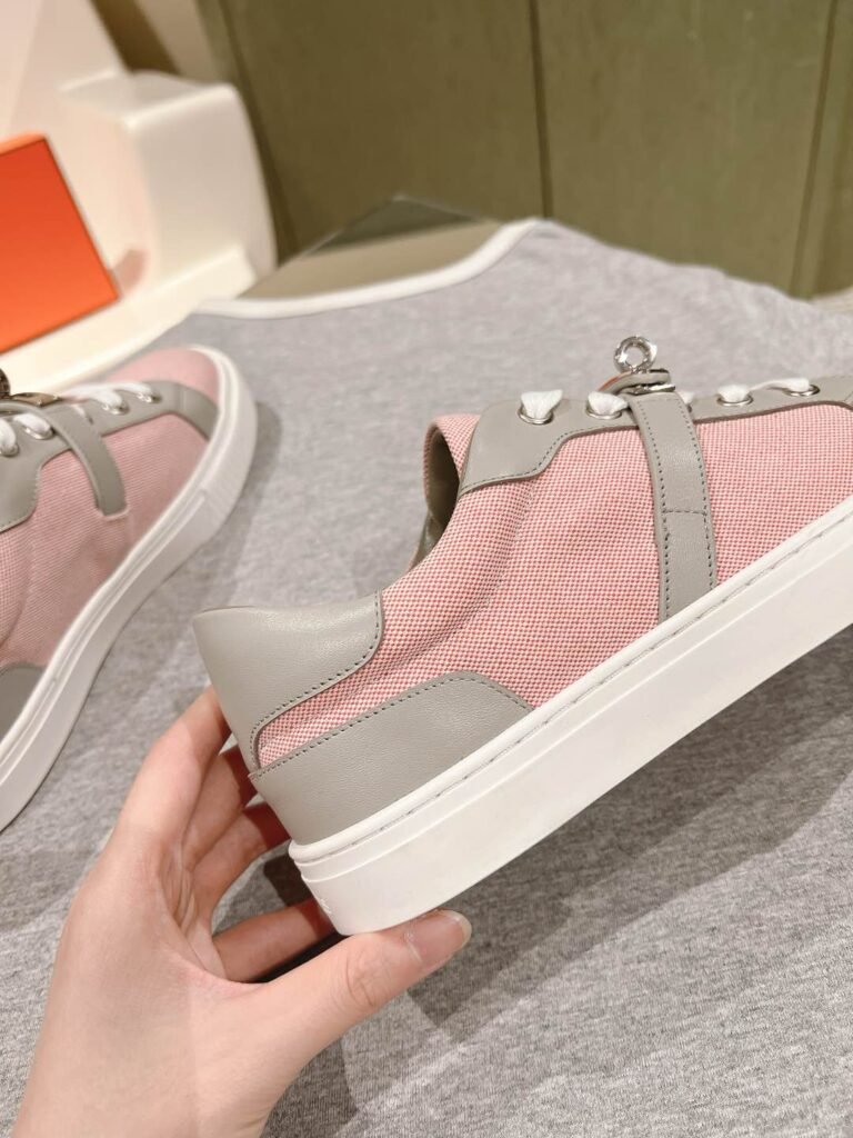 Hermès Unisex Sneakers detail 5